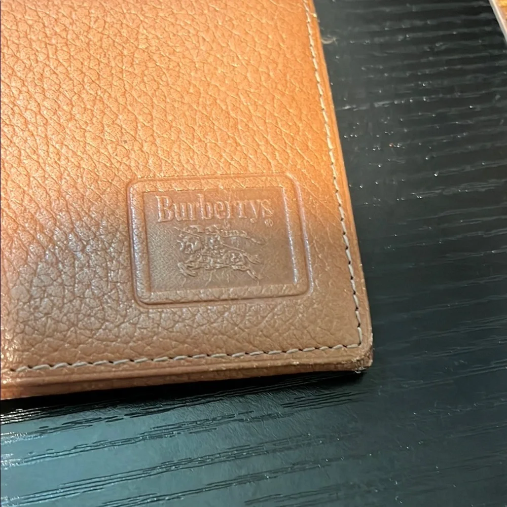 Burberry Bifold Leather Long Wallet Flap Logo Embossed Nova Check Clasp Brown M